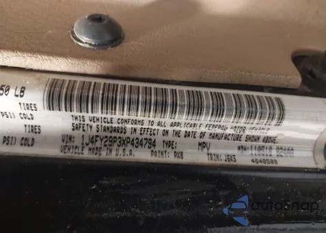 1999 Jeep Wrangler Se z USA, uszkodzony, nr VIN 1J4FY29P3XP434794